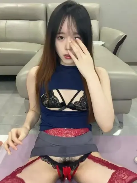 Poster of Em rau mình dây lồn lắm lông khoe hàng trên live