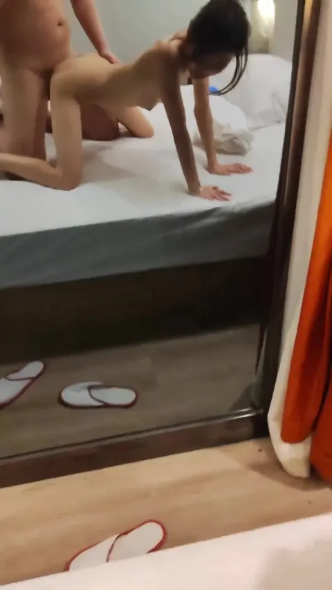 Poster of Em sinh viên 2k3 vừa quen bạn trai 3 ngày đã cho ảnh đụ ở nhà nghỉ vì sợ ảnh chia tay.