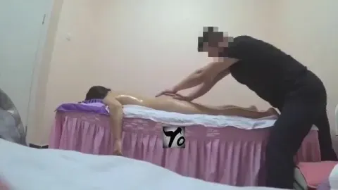 Poster of Hack cam tiệm massage kích dục nữ 2