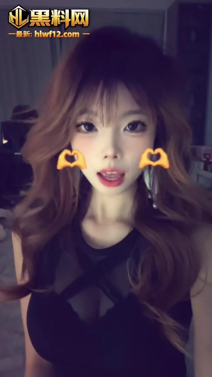 E sv trường Cao Đẳng Cảnh Sát Ninh Hạ TQ lộ những clip móc lồn trên xe địt với daddy