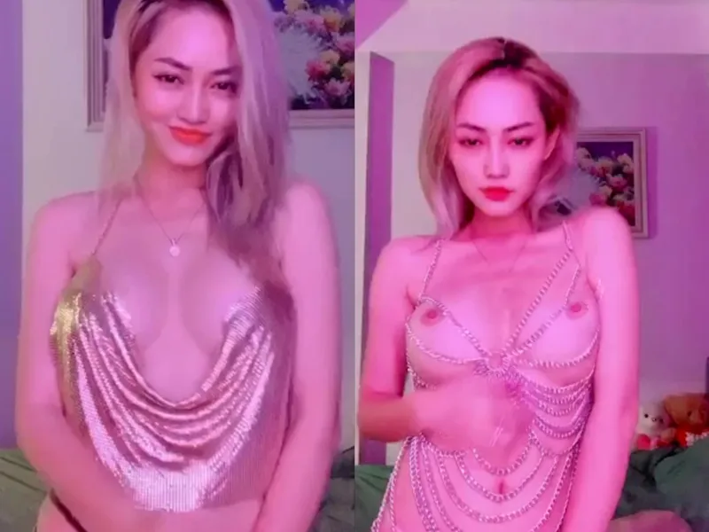 Poster of Em Ngọc Hà vú đẹp dâm đãng thủ dâm p1