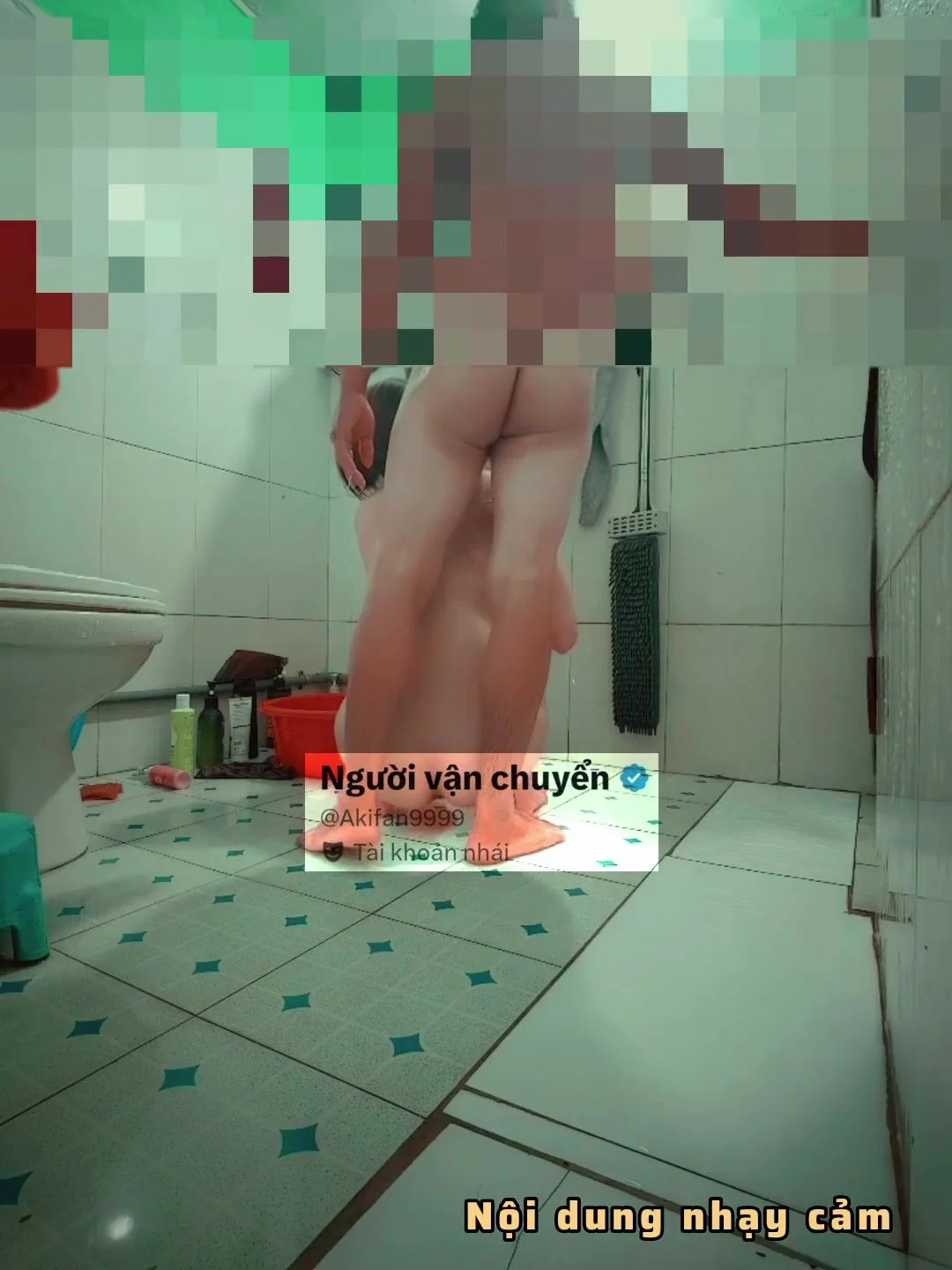 Thằng cháu họ được tắm cùng dì út có chồng người đàn bà cũ nhưng rất thú vị.