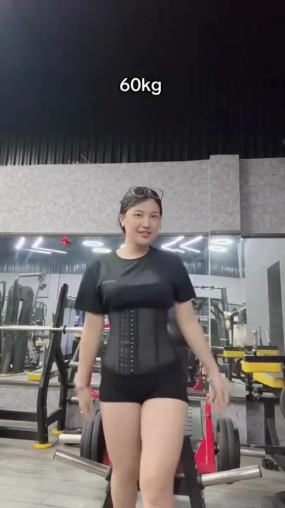 Tiktok Quỳnh Mai đang nuôi học phí lộ clip hot 2